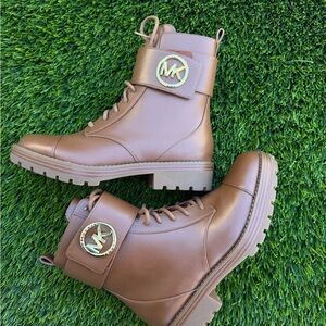 Michael Kors Women’s Tan Leather Boots with Gold Logo